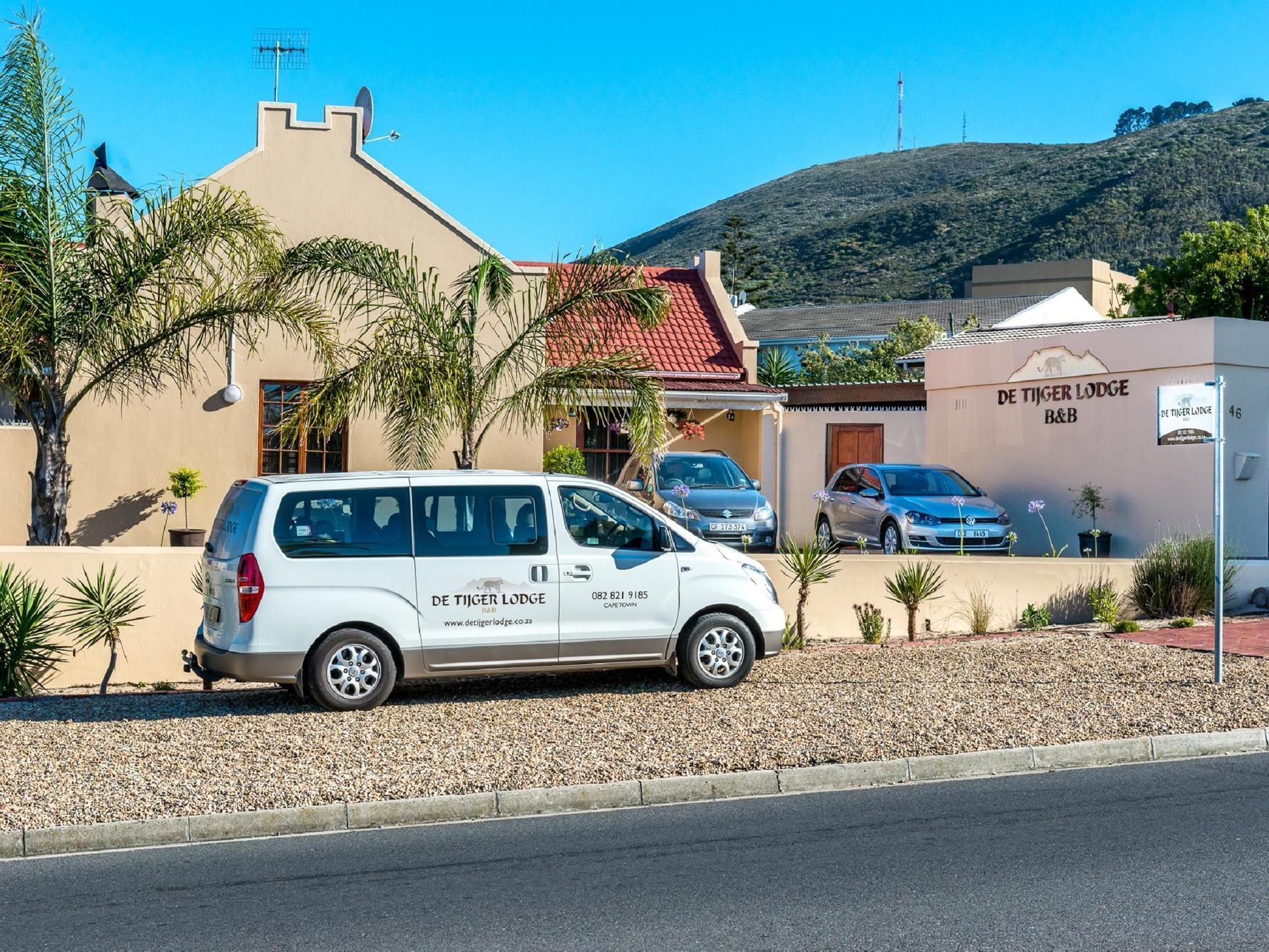 Guesthouse De Tijger Lodge Parow Buitenkant foto